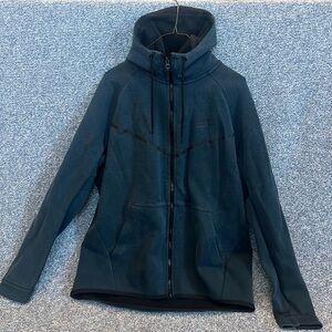 Men’s Nike Tech Fleece XL green/teal; gently used; animal/smoke-free home